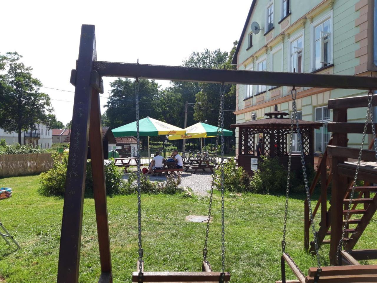 Penzion Dalibor Trutnov Εξωτερικό φωτογραφία